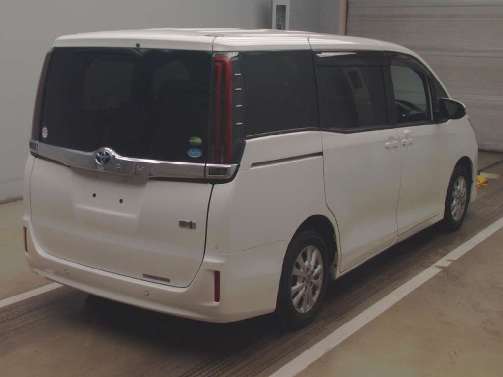 2021 Toyota Noah ZWR80G[1]