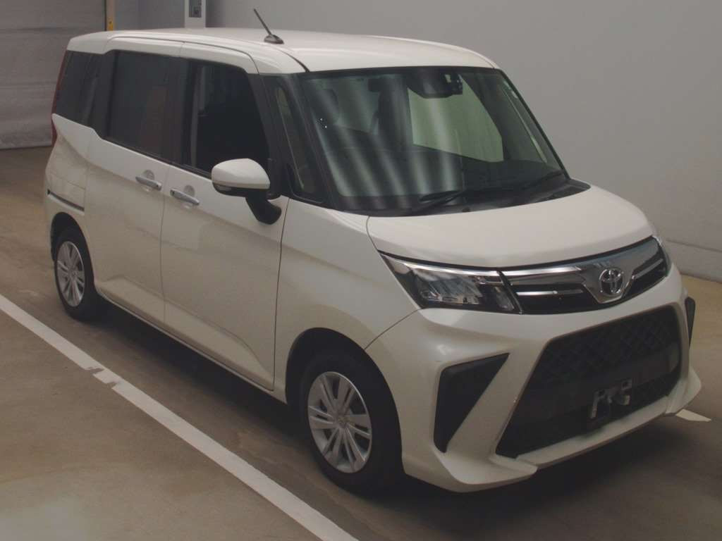 2022 Toyota Roomy M900A[2]