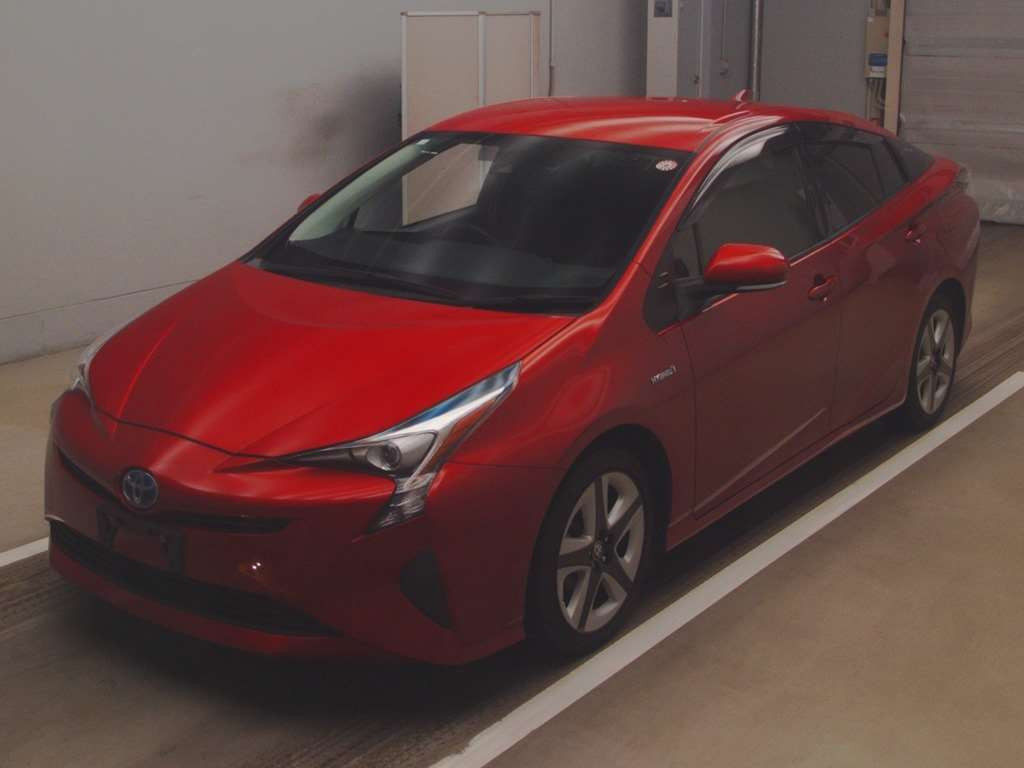 2018 Toyota Prius ZVW50[0]