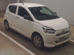 2019 Daihatsu Mira es