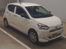 2019 Daihatsu Mira es