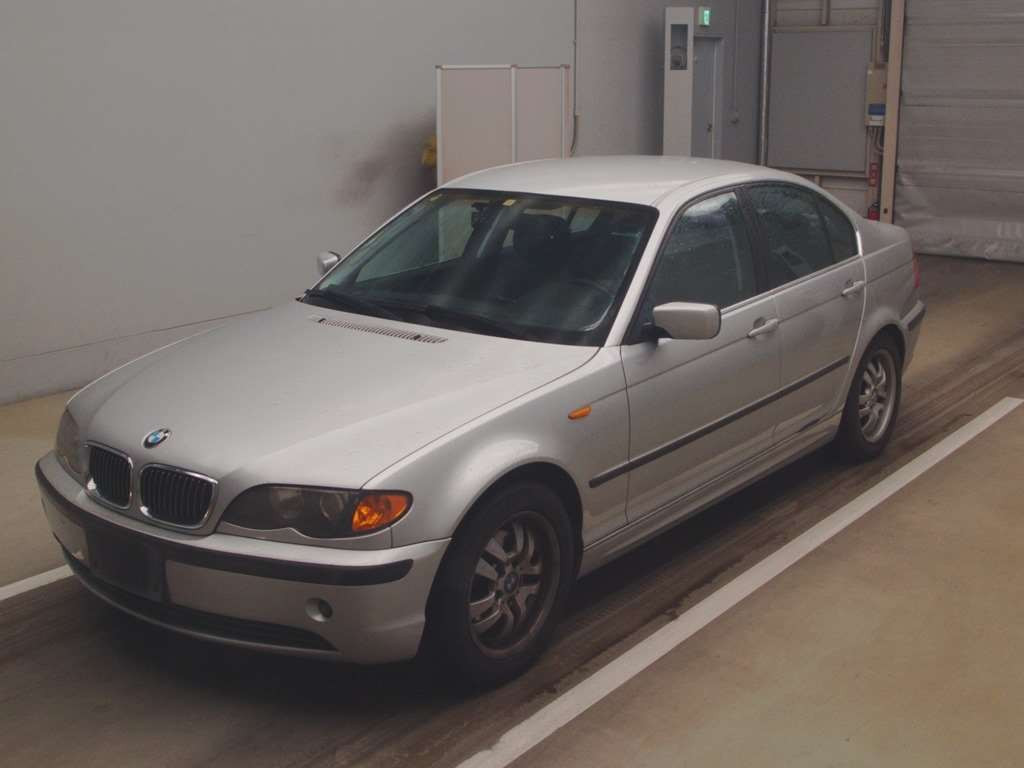 2004 BMW 3 Series AV22[0]