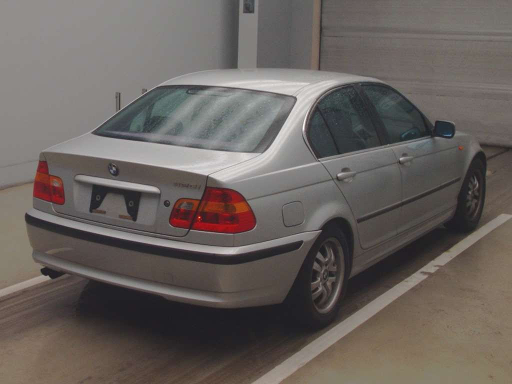 2004 BMW 3 Series AV22[1]