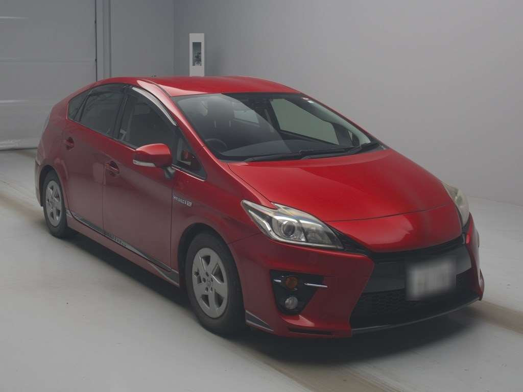 2012 Toyota Prius ZVW30[2]