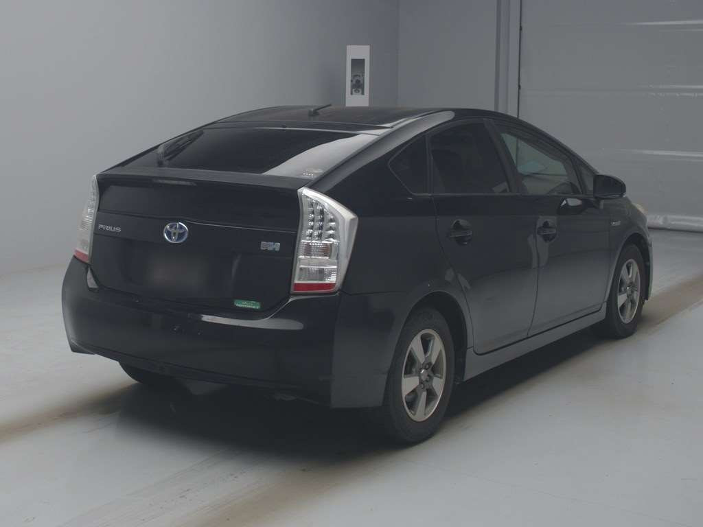 2009 Toyota Prius ZVW30[1]