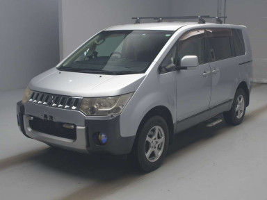 2007 Mitsubishi Delica D5