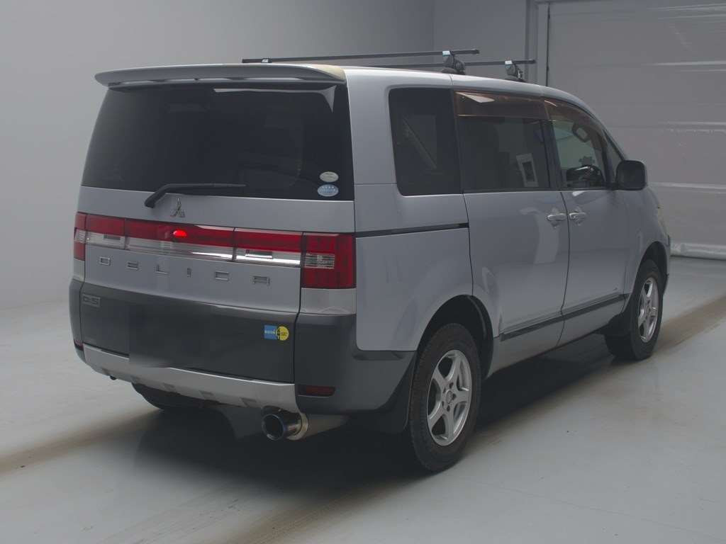 2007 Mitsubishi Delica D5 CV5W[1]