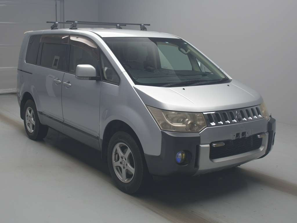 2007 Mitsubishi Delica D5 CV5W[2]