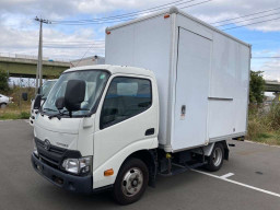 2017 Toyota Toyoace Truck