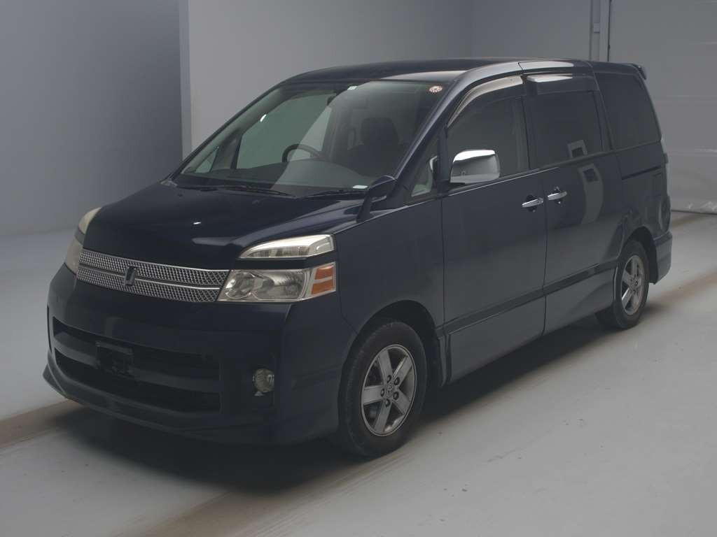 2006 Toyota Voxy AZR60G[0]