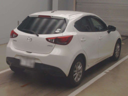 2015 Mazda Demio