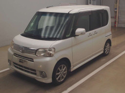 2012 Daihatsu Tanto