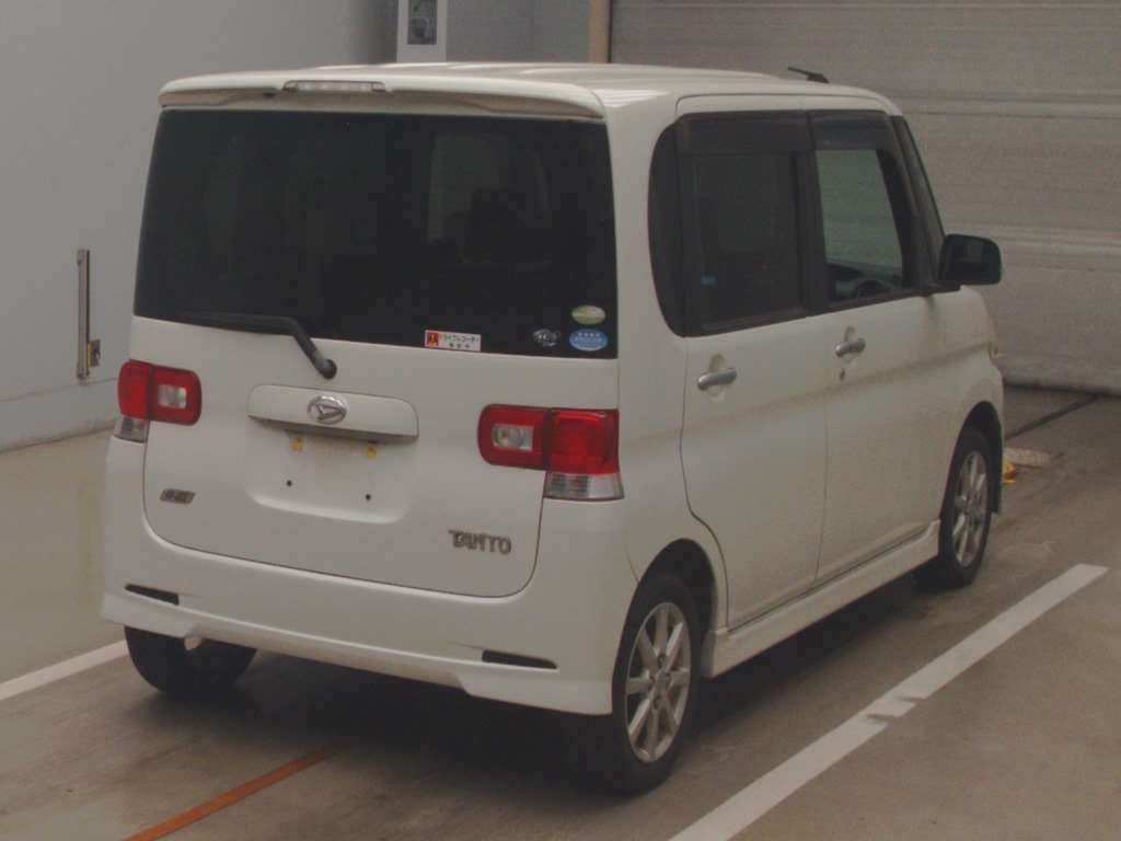 2012 Daihatsu Tanto L375S[1]