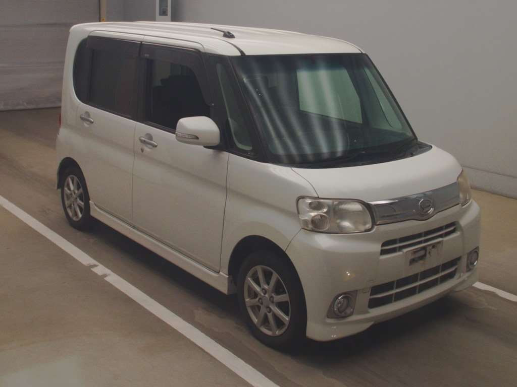 2012 Daihatsu Tanto L375S[2]