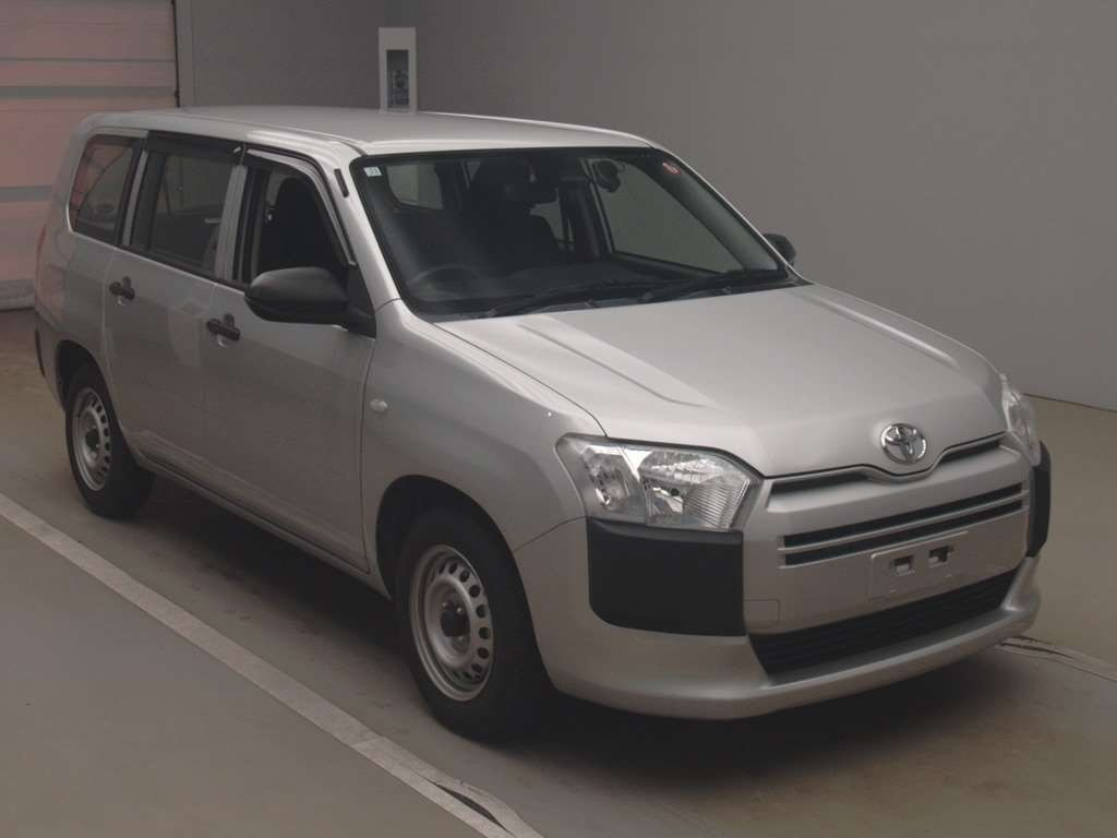 2020 Toyota Probox NSP160V[2]