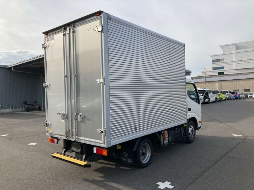 2019 Toyota Toyoace Truck XZC605[1]