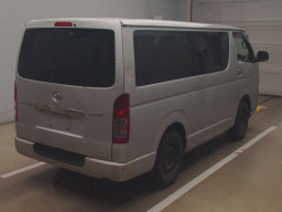 2010 Toyota Regiusace Van