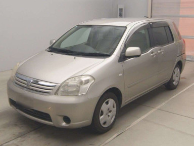 2006 Toyota Raum