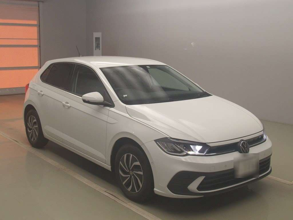 2022 Volkswagen Polo AWDLA[2]