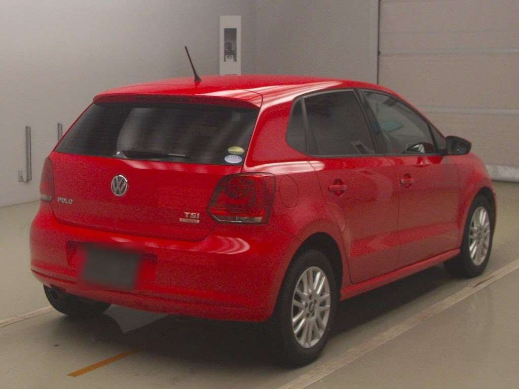 2014 Volkswagen Polo 6RCBZ[1]