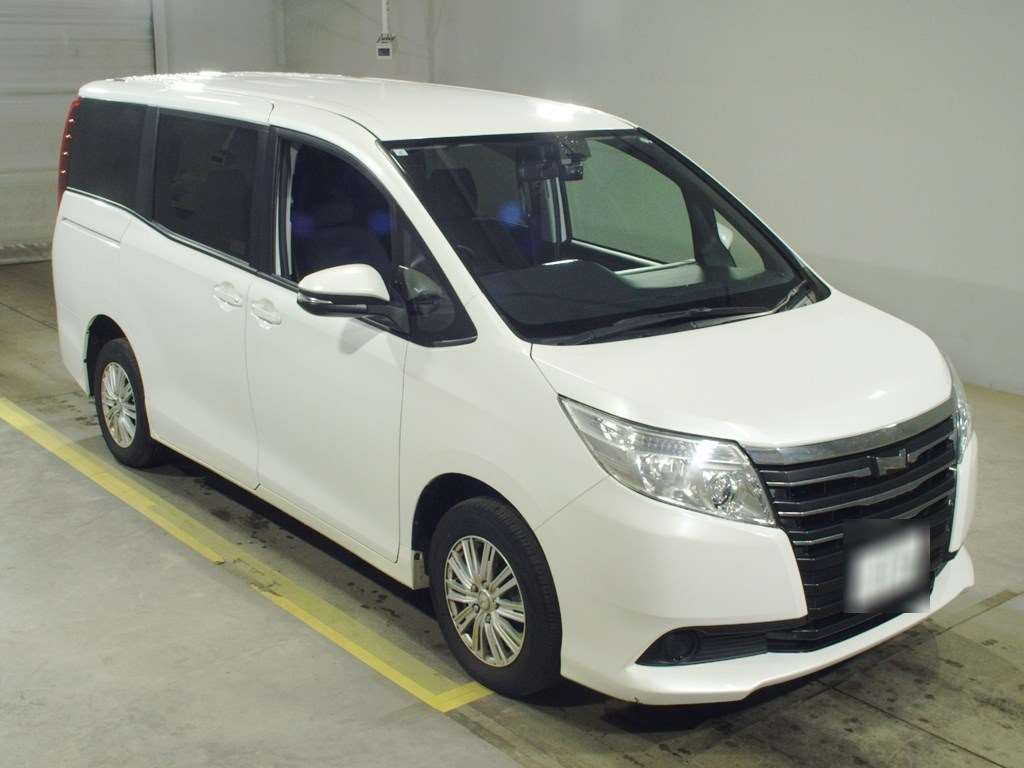 2016 Toyota Noah ZRR85G[2]