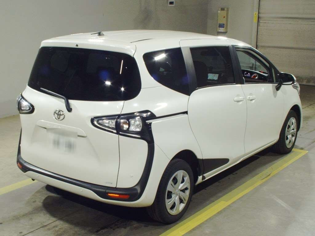 2022 Toyota Sienta NCP175G[1]