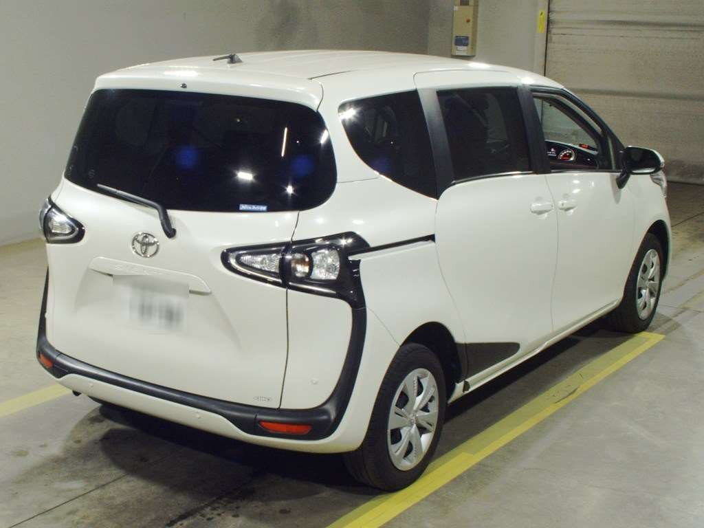 2022 Toyota Sienta NCP175G[1]