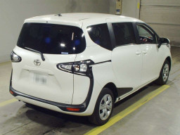 2022 Toyota Sienta