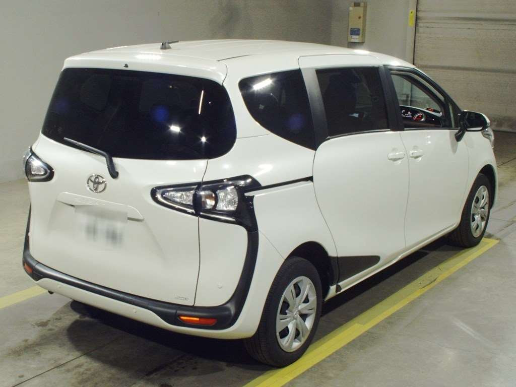 2022 Toyota Sienta NCP175G[1]