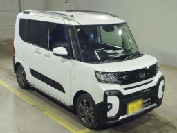 2022 Daihatsu Tanto