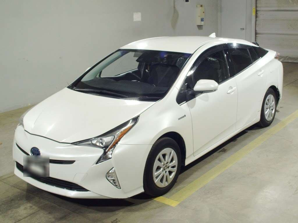 2016 Toyota Prius ZVW55[0]