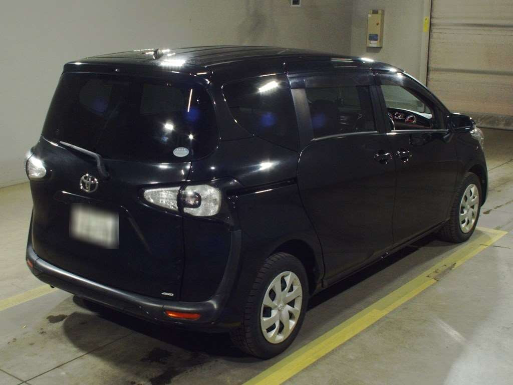 2015 Toyota Sienta NCP175G[1]