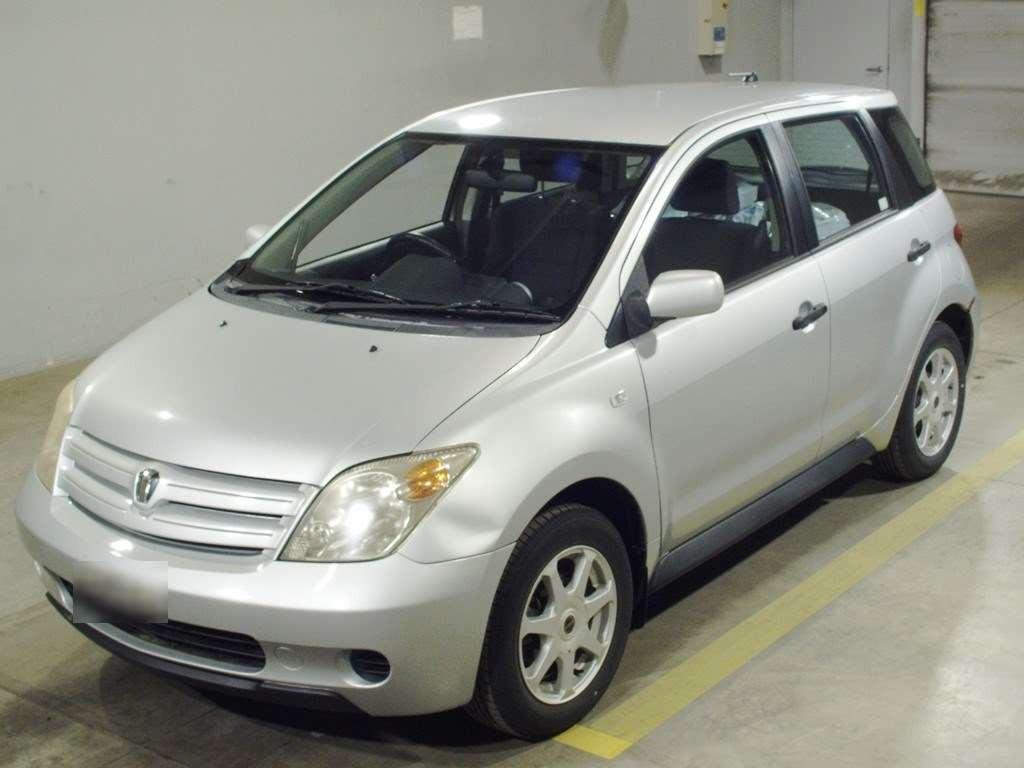 2005 Toyota IST NCP65[0]