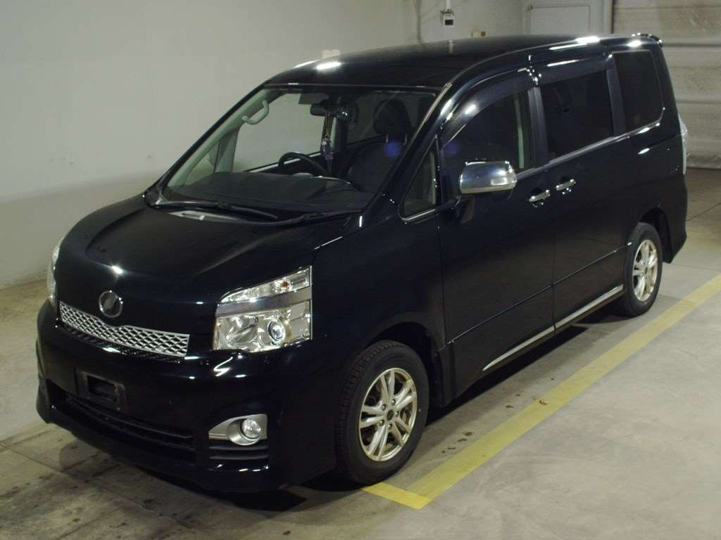 2013 Toyota Voxy ZRR75W[0]