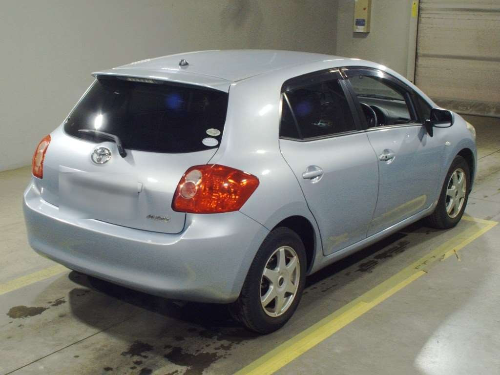 2008 Toyota Auris NZE151H[1]