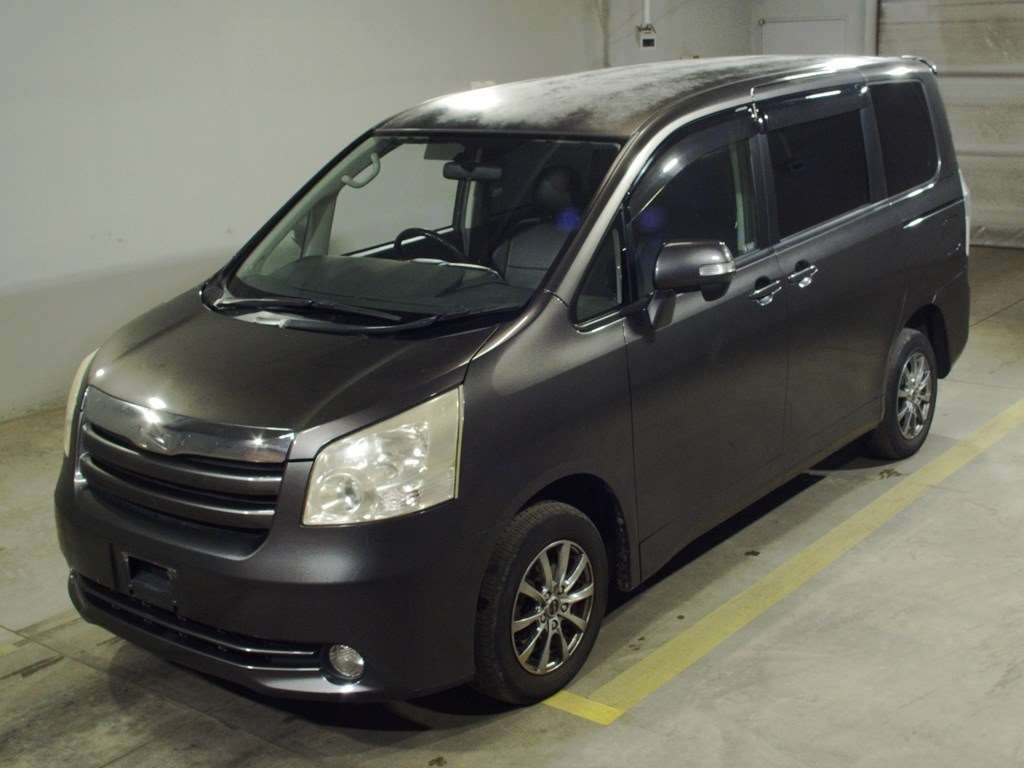 2009 Toyota Noah ZRR75G[0]