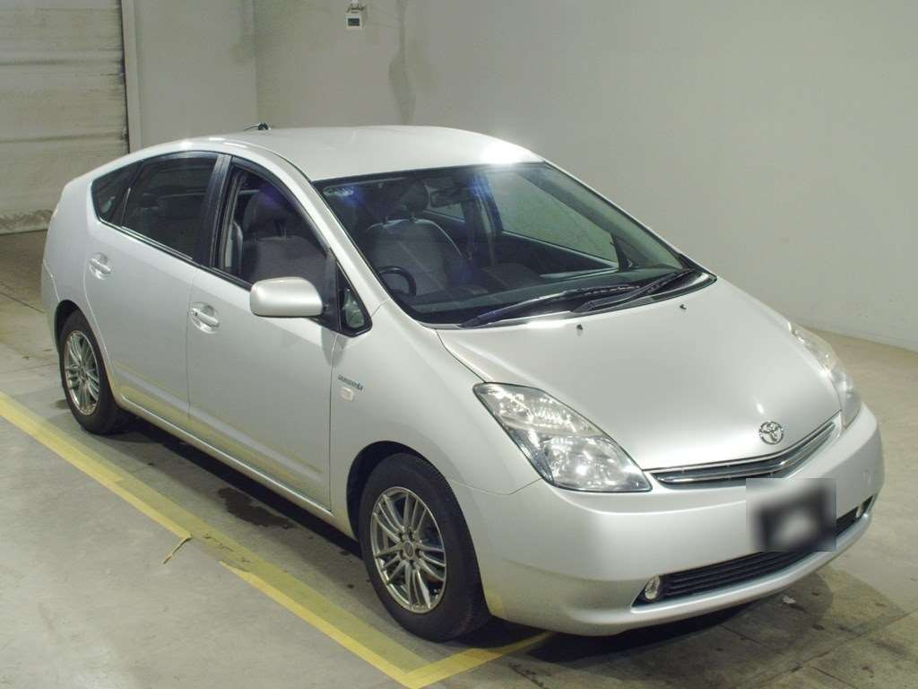 2008 Toyota Prius NHW20[2]