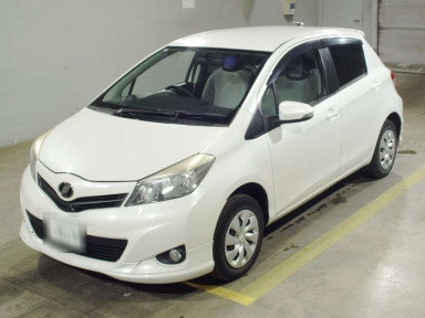 2011 Toyota Vitz