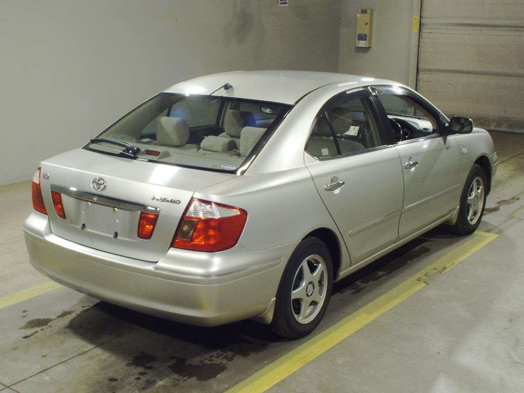 2003 Toyota Premio ZZT245[1]