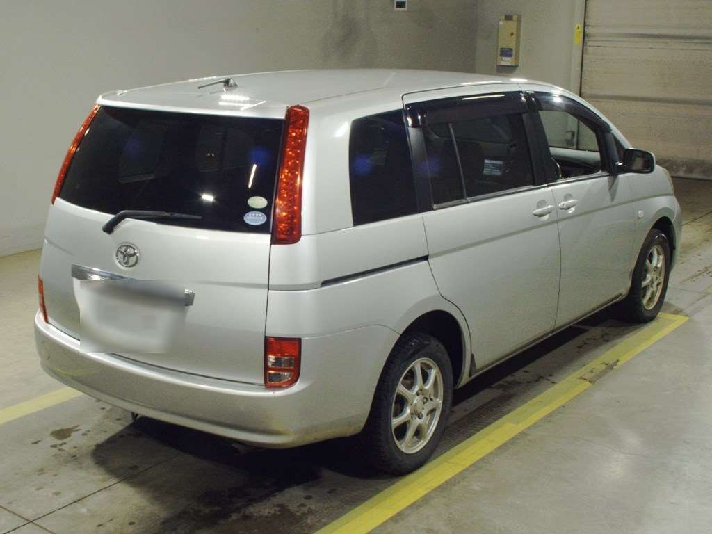 2007 Toyota Isis ANM15G[1]