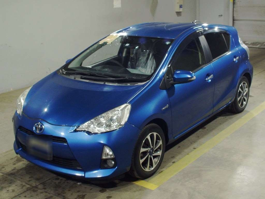 2014 Toyota Aqua NHP10[0]