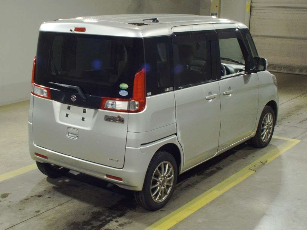 2013 Suzuki Spacia MK32S[1]