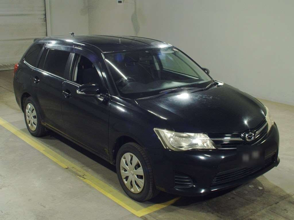 2012 Toyota Corolla Fielder NZE164G[2]