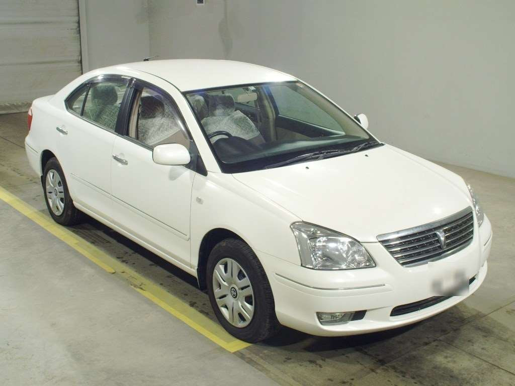 2004 Toyota Premio ZZT245[2]