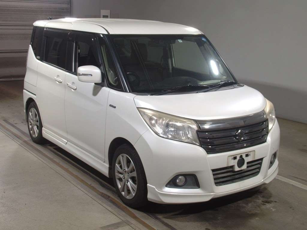 2015 Suzuki Solio MA36S[2]