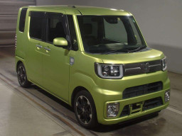 2018 Daihatsu Wake