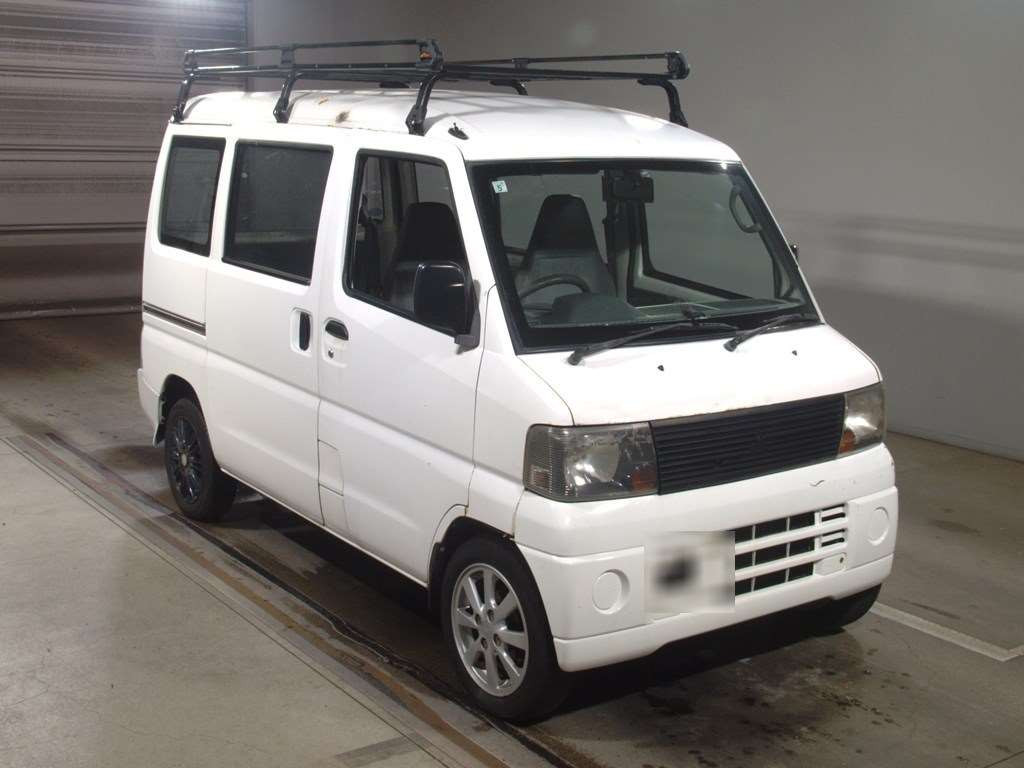 2005 Mitsubishi Minicab Van U61V[2]