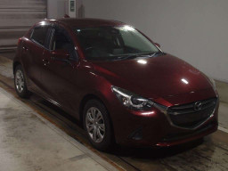 2018 Mazda Demio