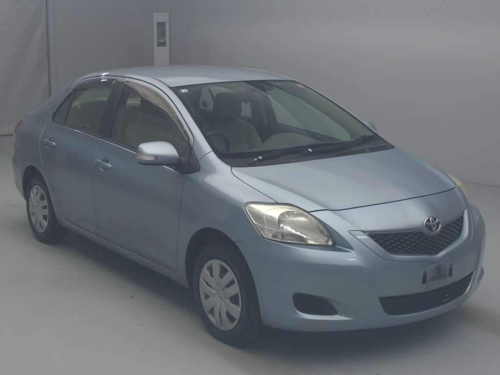 2010 Toyota Belta SCP92[2]