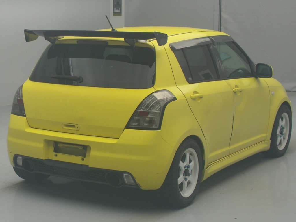 2006 Suzuki Swift ZC31S[1]